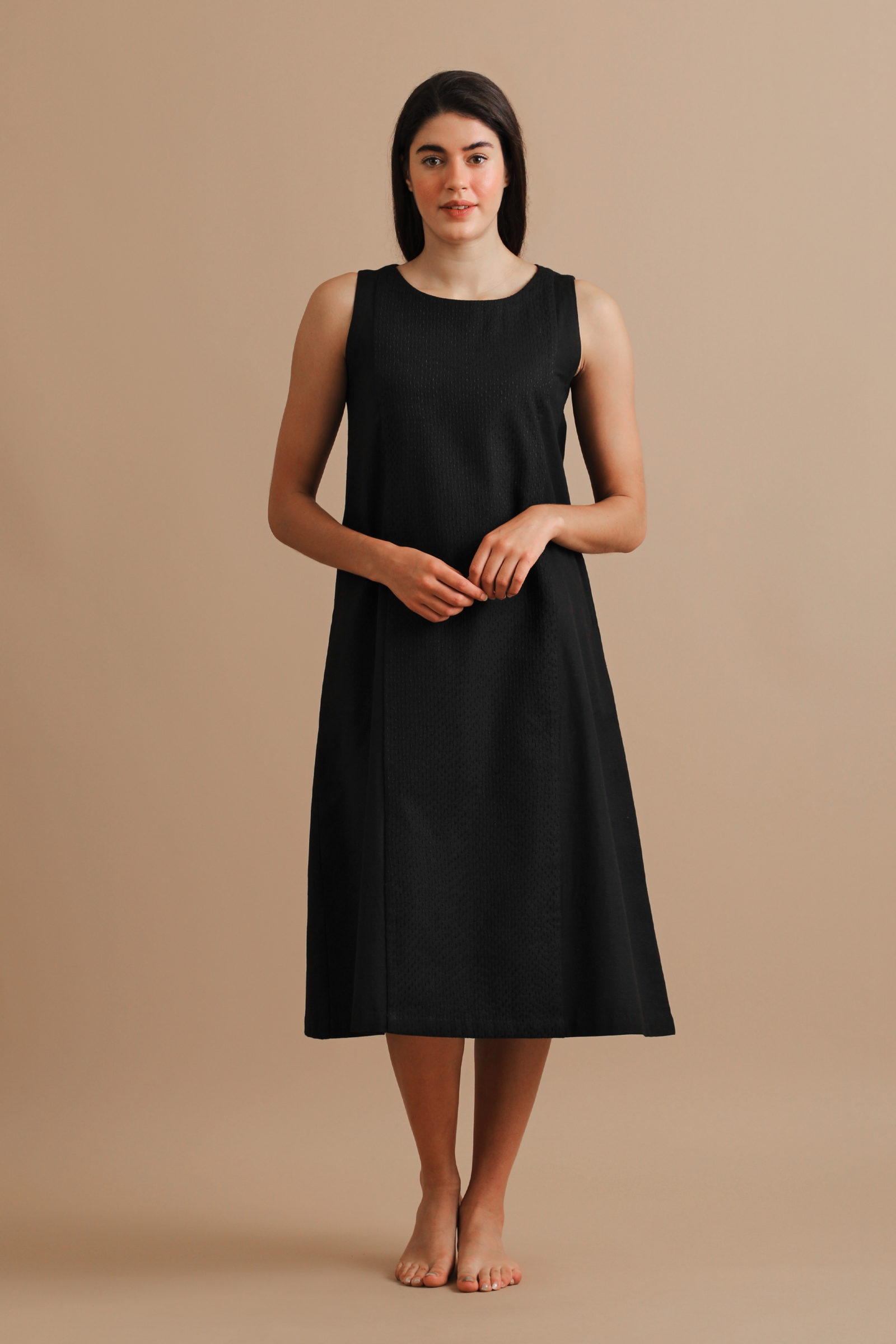Poker face dress - Sleeveless side pocketed dress with kantha