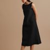 Je vois la vie en noir (I see life in Black) - Linen Dress