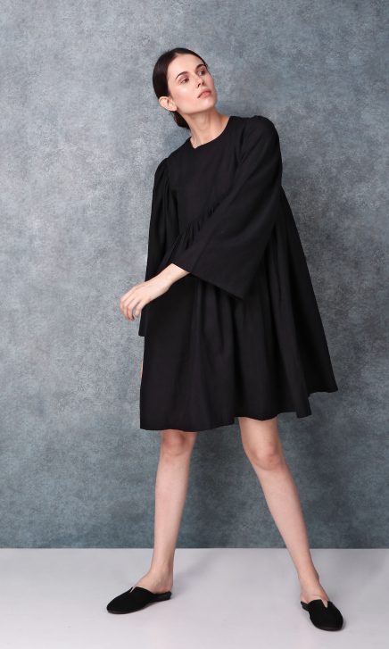 Black Linen Round Neck Dress