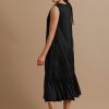 Primavera Black Gathered V-neck Dress