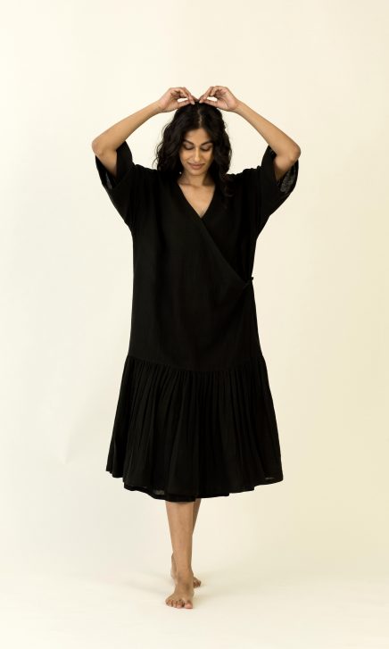 Turn Black - Modern, Functional, Versatile - All Black Clothing