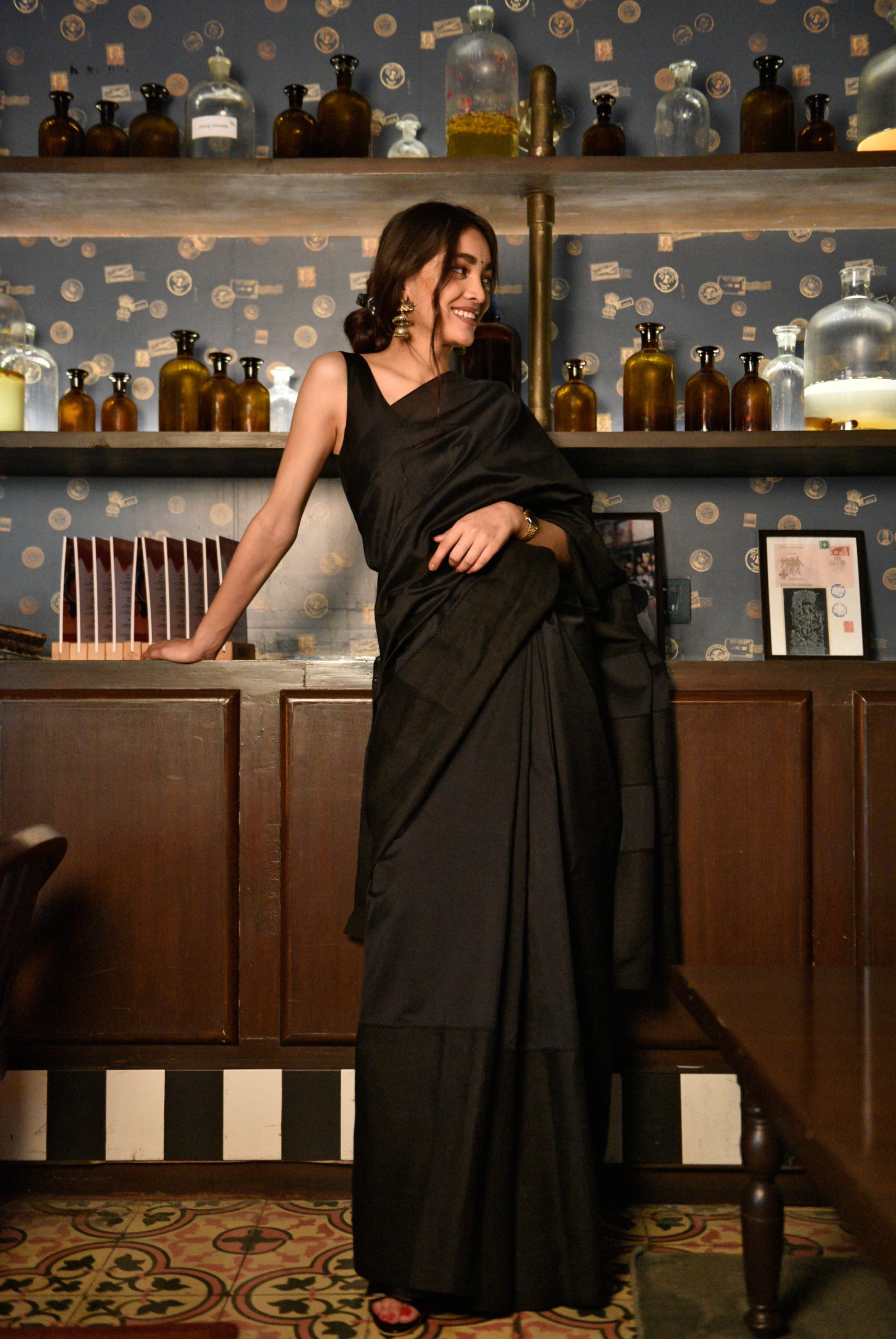 5 Black Sarees That Should Be In Your Closet | Saree.com by Asopalav