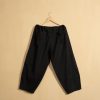 LOOSE PANTS