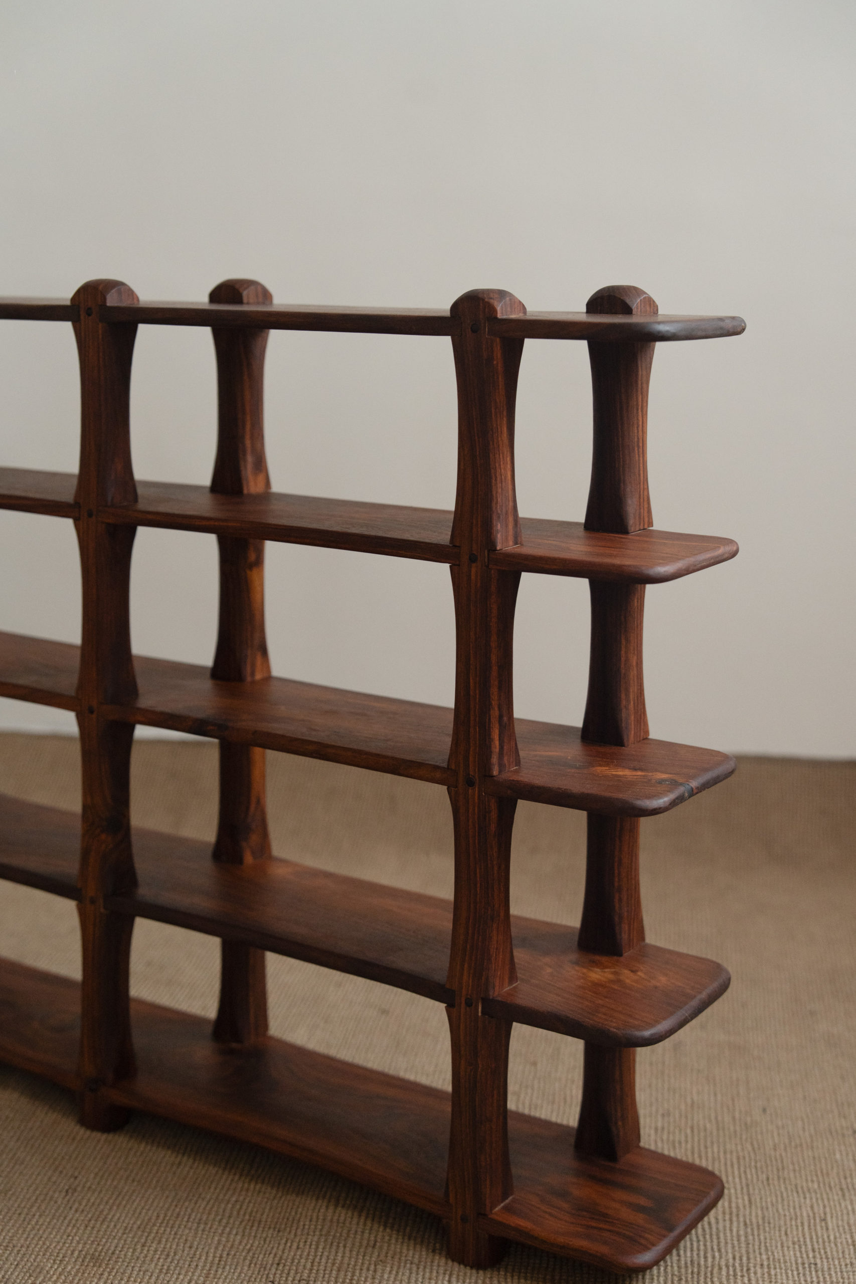 MEDIUM WOODEN SHELF - Image 3