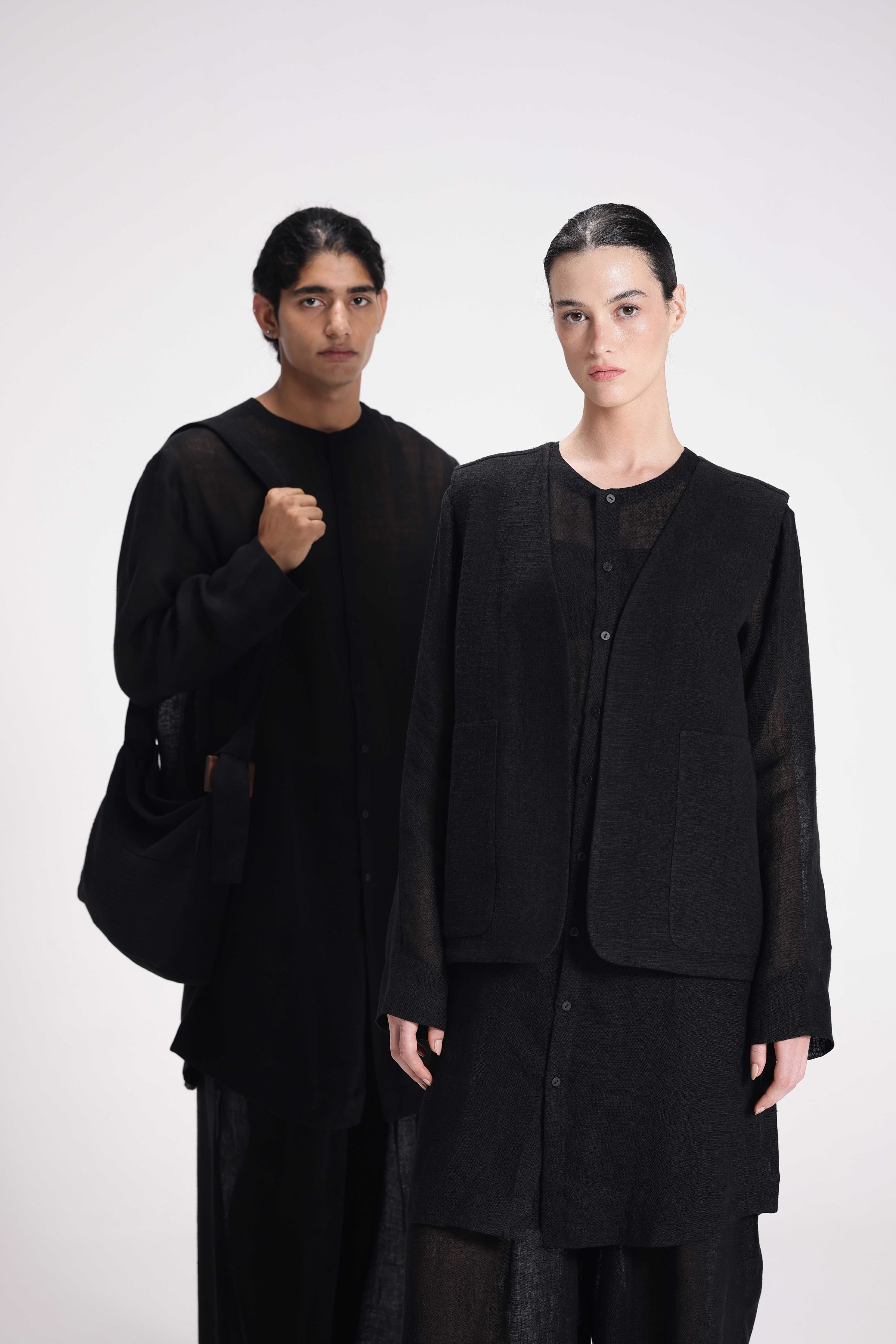 CHENILLE SLEEVELESS VEST